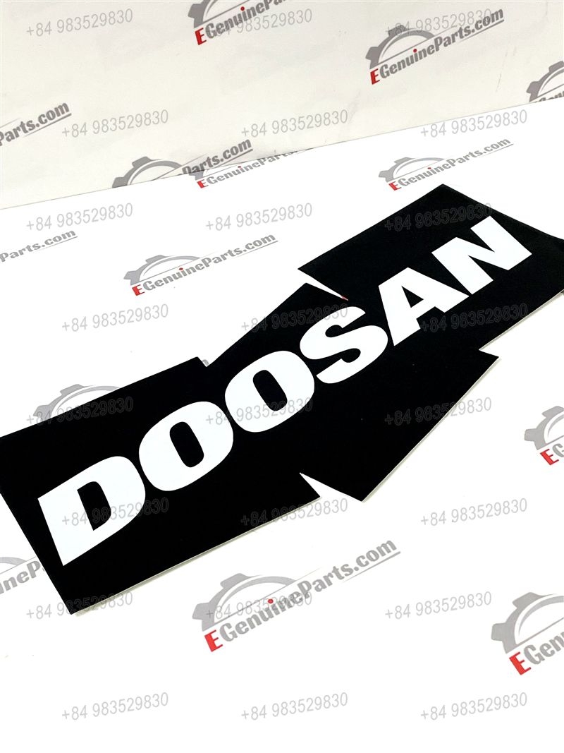 TEM NẮP ẮC QUY (DOOSAN LOGO)